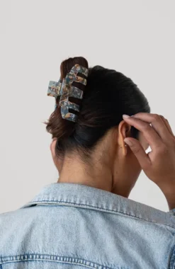Donna Claw Clip