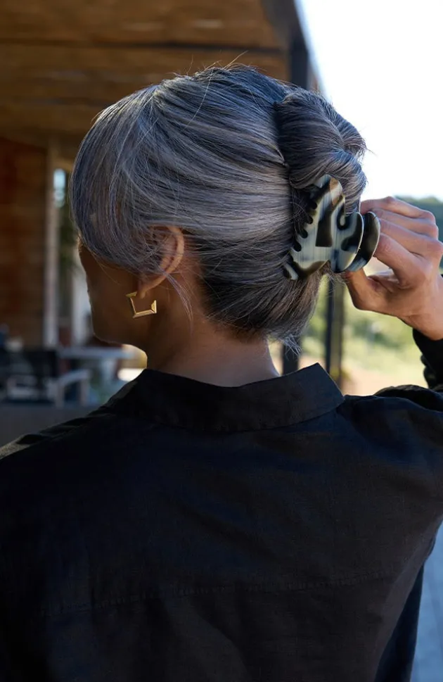 Medium Couture Claw Clip - French Classic