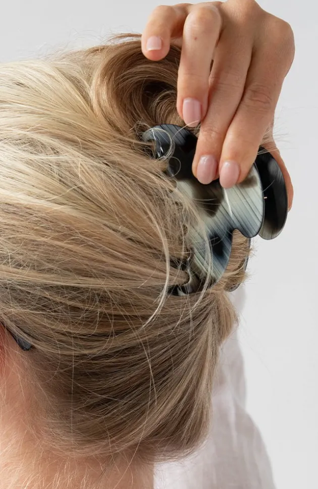 Medium Couture Claw Clip - French Classic