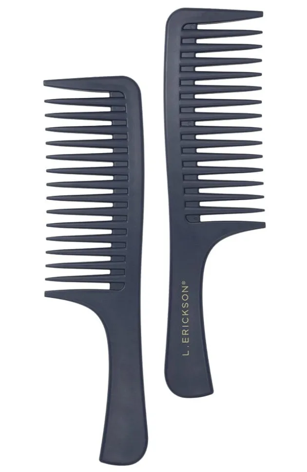 The Jumbo Detangler Comb